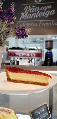 Pão Com Manteiga Cafeteria Familiar