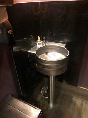 Fellow’s Gastropub