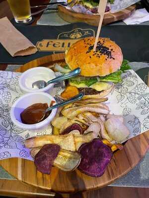 Fellow’s Gastropub