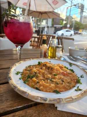 Paros Bar & Restaurante