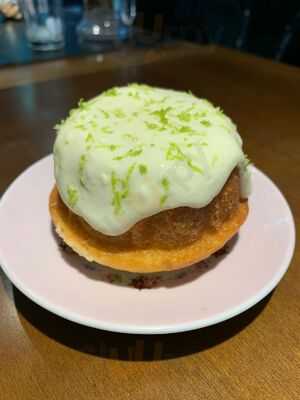 Antonia Sabores & Café