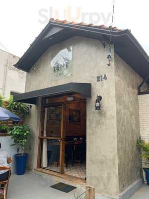 Tent Café & Humanismo