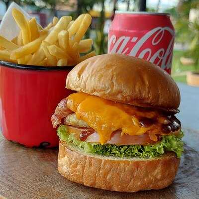 Lumière Açaí & Burger