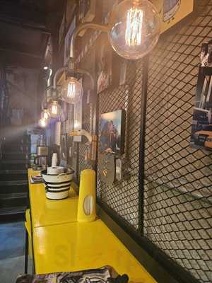 Fold Nyc Pizza Style