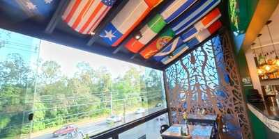 Empório 22 Wine & Bar