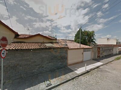 Taverna House / Bar
