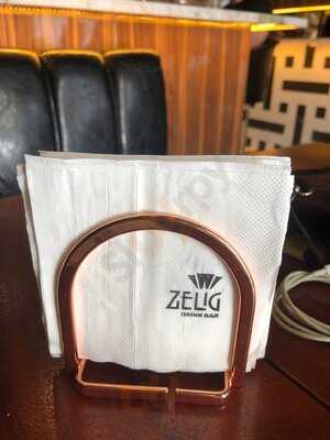 Zelig Drink Bar