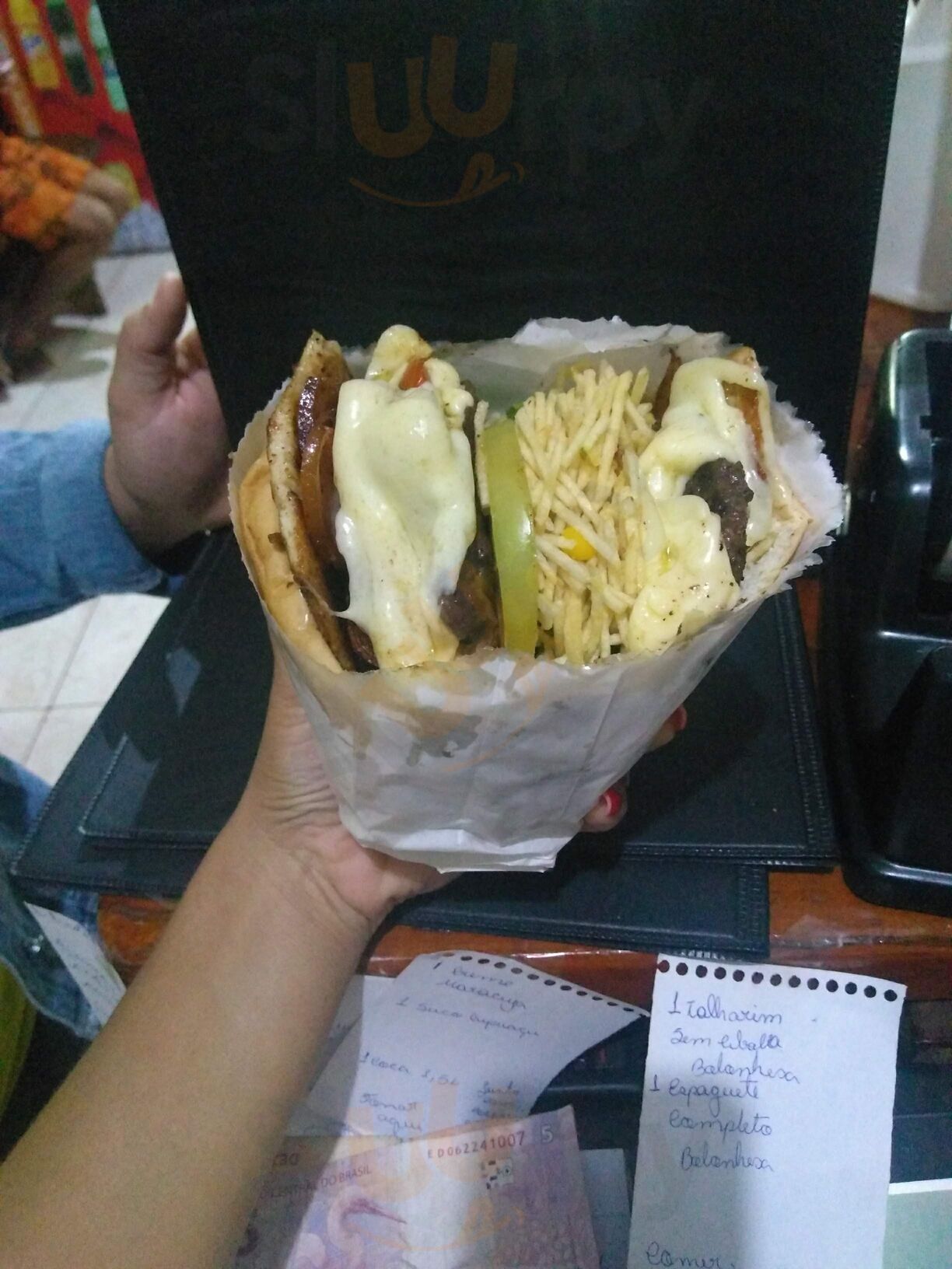 Big Ticos Sanduicheria E Pizzaria