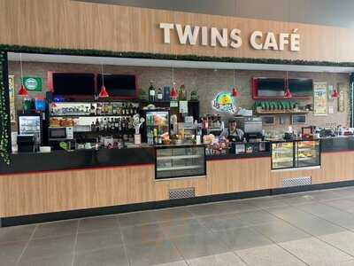 Twins Café