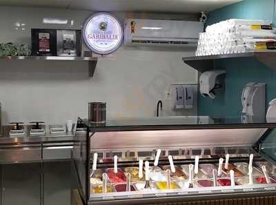 Gelateria Oka