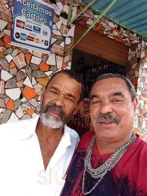 Gil’s Bar & Restaurante