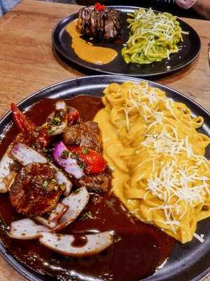 Cholo Culinária Peruana