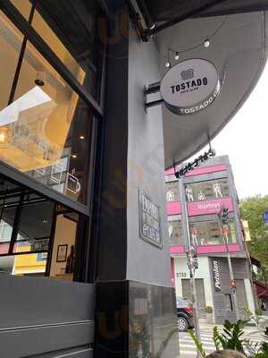 Tostado Café Club