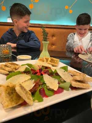 Chivi Lounge Bistrô