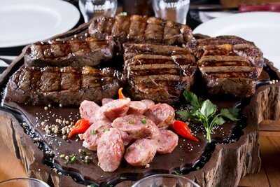 Meet & Meat Steakhouse