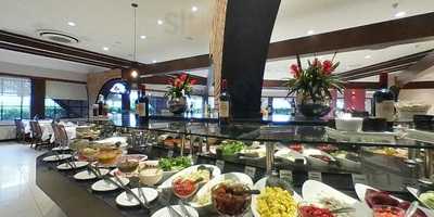Churrascaria Garzon 33