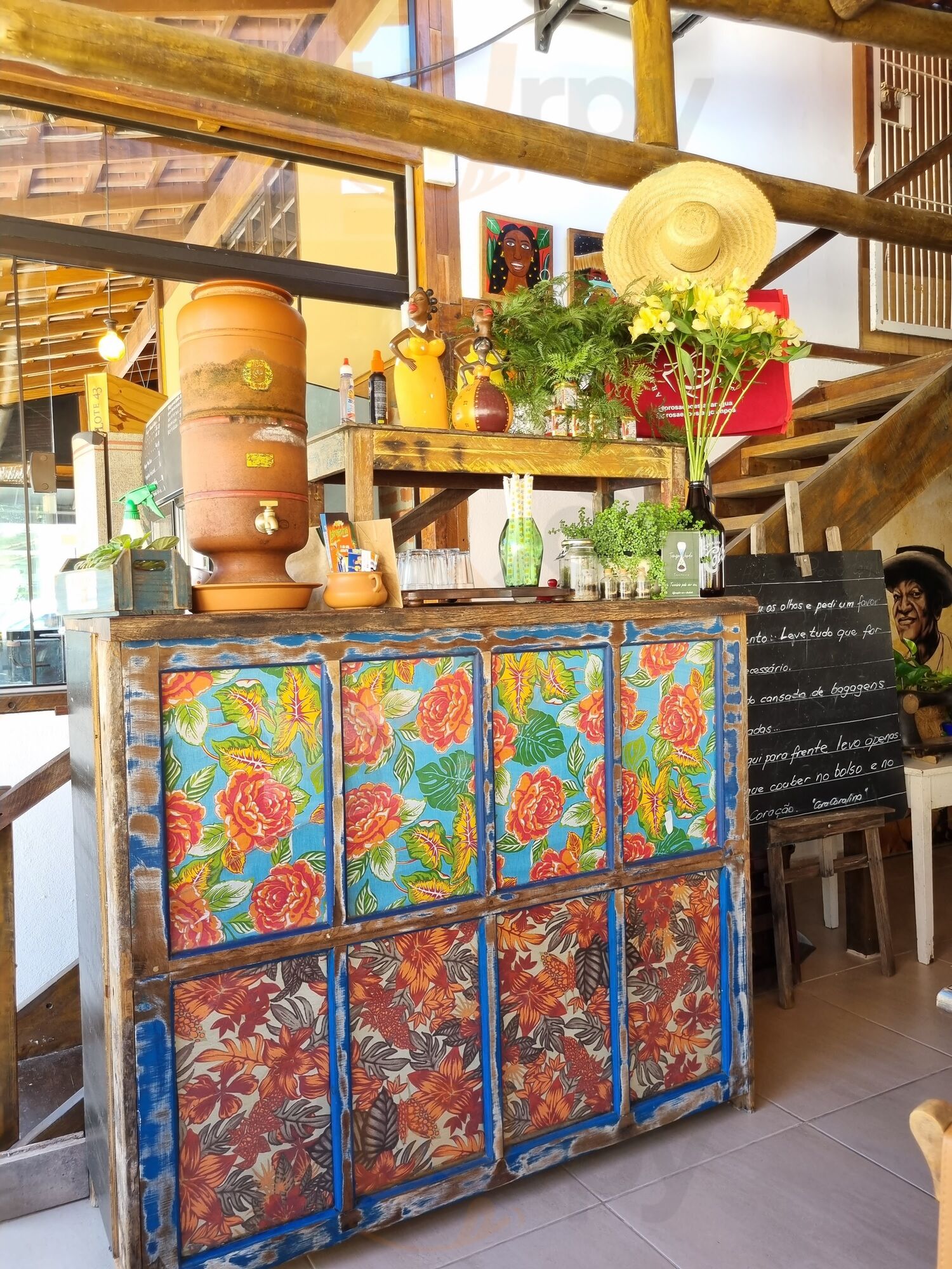 Armazém E Café Prosa E Poesia