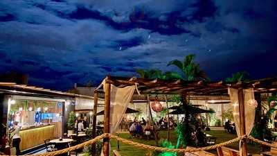 Ilha Choperia E Petiscaria