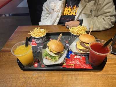 Mania De Churrasco! Prime Steak & Burger Light