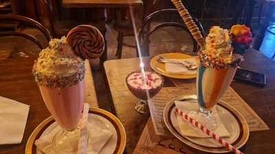 The Circus Bar E Kitchen