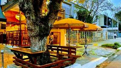 Mercedito Grill & Bar