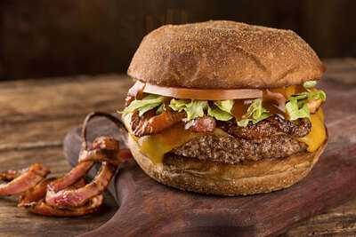 Lemax Hamburgueria - Abelardo Bueno