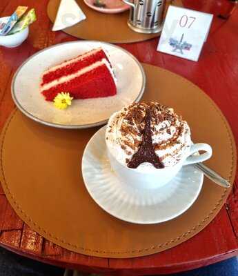 Dom De Sucre Cafeteria