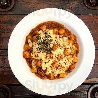 Mammuti - Food & Beer