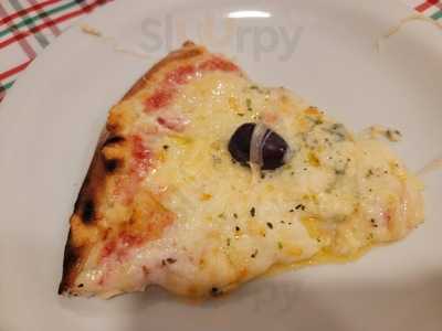 Pizzaria E Cantina 13 De Maio