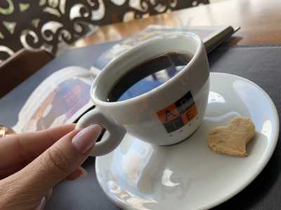 D’niz Café & Bistrô