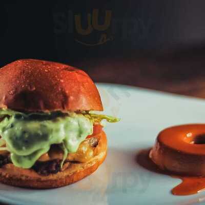 Touchdown Burger Santana