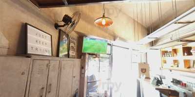 Touchdown Burger Santana