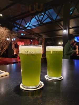 Hbier Public House