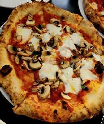 Salve Pizzaria Napolitana