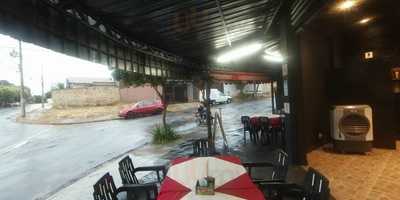 Frangalhos Assados E Grelhados Na Brasa