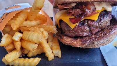 Meatz Burger N' Beer - Barra Da Tijuca