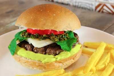 Doli Burger