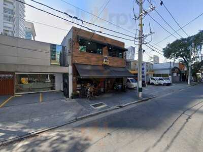 Charles Sushi & Grill