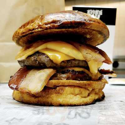 Vito's Burger & Grill