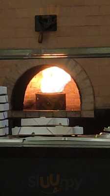 La Dirna Restaurante E Pizzaria