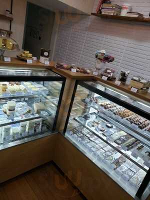 Clássica Confeitaria E Escola