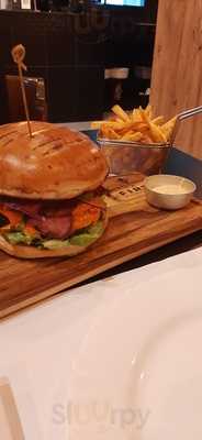 The First Açougue Moderno E Hamburgueria