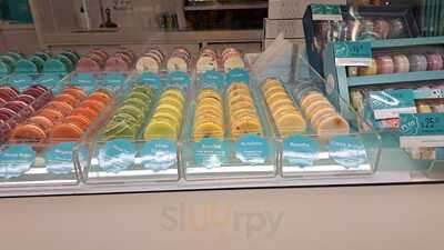 Le Petit Macarons Bourbon Shopping