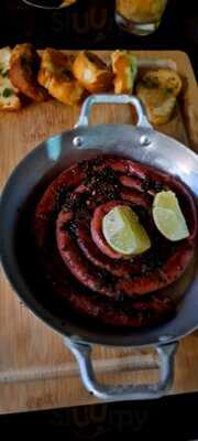 Xaréu Pub & Restaurante