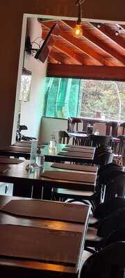 Xaréu Pub & Restaurante