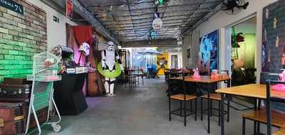 Shinobis - Pop Culture And Food