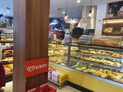 Giselle Paes E Doces