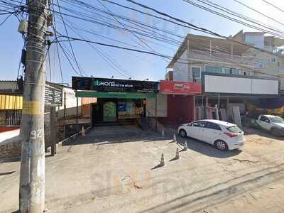 W.r. Lanches E Sucos.