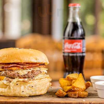 Me Gusta Burguers'n Steaks