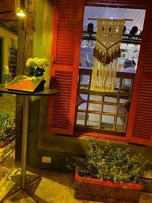 Trattoria E Pizzeria Pequeá